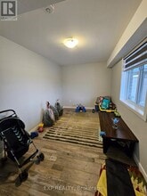 916 Dunnigan Ct in Kitchener, ON - Building Photo - Building Photo