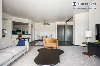 10989 Bluffside Dr in Los Angeles, CA - Building Photo - Building Photo