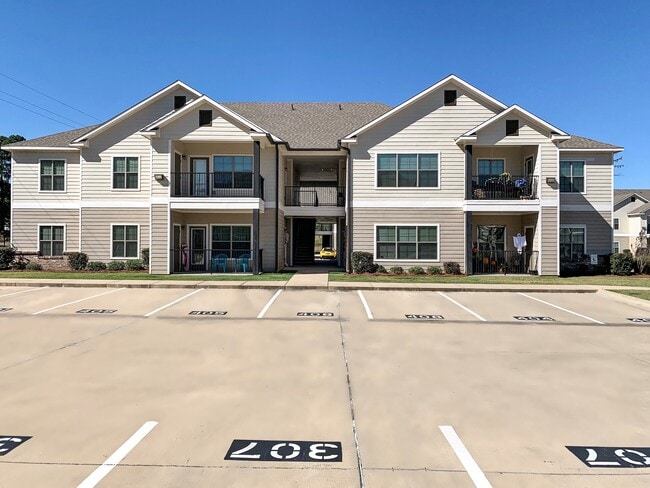 The Corridor Apartments in Shreveport, LA - Building Photo - Building Photo