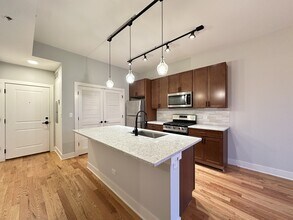 3477 S Archer Ave in Chicago, IL - Building Photo - Building Photo