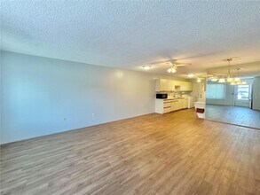 254 Winter Ridge Blvd, Unit 41 in Winter Haven, FL - Building Photo - Building Photo