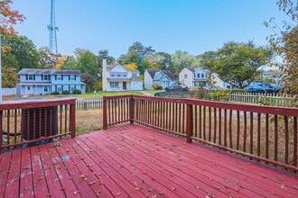 8096 Castle Rock Ct in Pasadena, MD - Building Photo - Building Photo