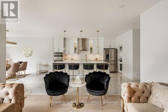 166 Crevasse Rd. in Ottawa, ON - Building Photo - Building Photo