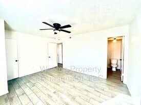 6054 Northwest Expy in Oklahoma City, OK - Building Photo