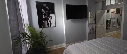 414 Dayton St in Cincinnati, OH - Building Photo - Building Photo