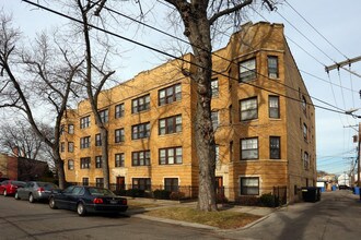 3914-3924 W Cullom Ave in Chicago, IL - Building Photo - Building Photo