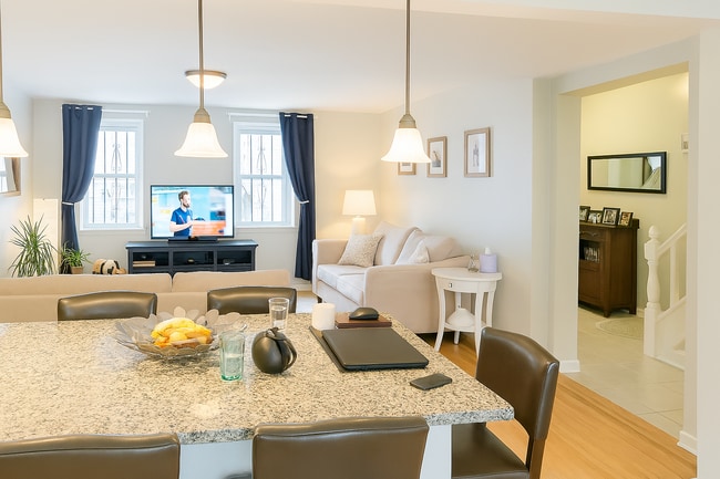 56 Jefferson Ave, Unit #1 in Jersey City, NJ - Building Photo - Building Photo