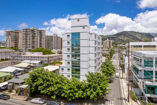 Artesian Vista in Honolulu, HI - Foto de edificio - Building Photo