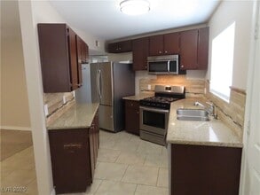 5071 Orinda Ave in Las Vegas, NV - Building Photo - Building Photo