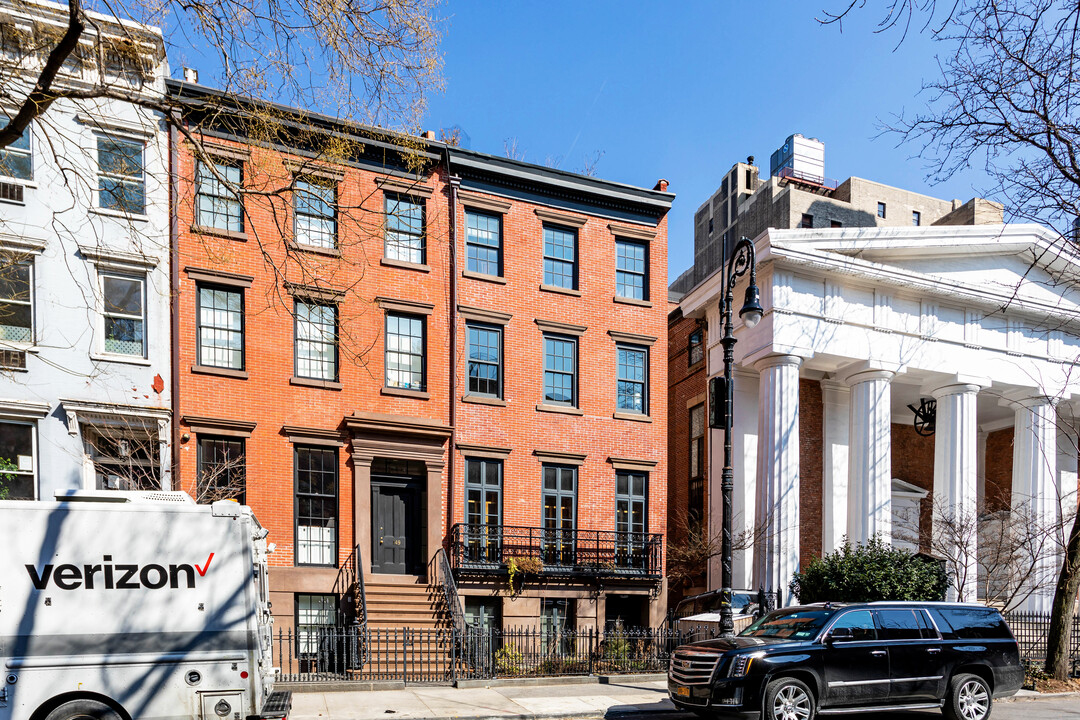 147 W 13th St in New York, NY - Foto de edificio