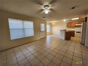3014 Green Mountain Dr in New Braunfels, TX - Building Photo - Building Photo