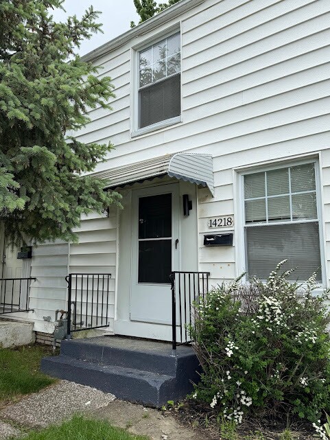 14218 Tuckahoe Ave in Cleveland, OH - Building Photo