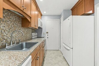 276 Albion St in Wakefield, MA - Building Photo - Building Photo
