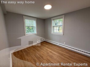 132 Sherman St in Cambridge, MA - Foto de edificio - Building Photo