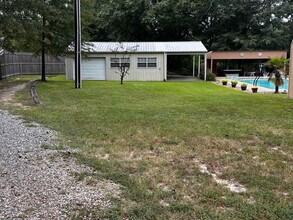 11773 County Rd 140 in Flint, TX - Foto de edificio - Building Photo