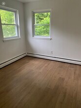 835 Garrett Ln, Unit 1B in Springfield, PA - Building Photo - Building Photo