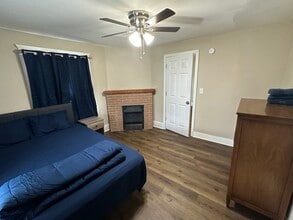 447 Buffalo St, Unit 447.5 in Conneaut, OH - Building Photo - Building Photo