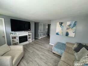 150 View St in Meriden, CT - Building Photo - Building Photo