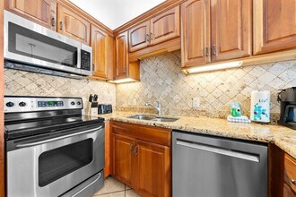 24038 Perdido Beach Blvd in Orange Beach, AL - Building Photo - Building Photo