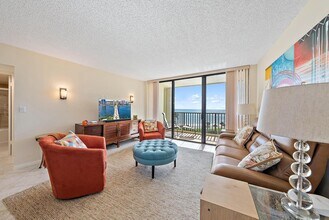 400 Ocean Trail Way in Jupiter, FL - Building Photo - Building Photo