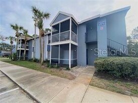 3802 Bay Club Cir, Unit 101 in Kissimmee, FL - Building Photo
