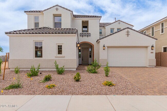 property at 8817 W Denton Ln