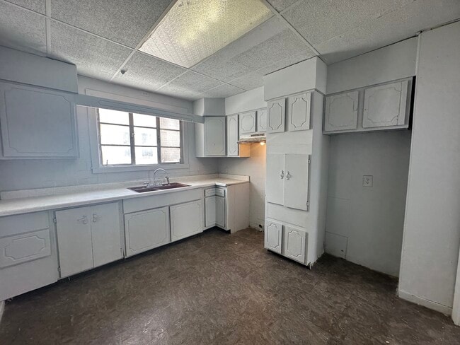 2401 E Main St in Danville, IL - Building Photo - Building Photo