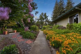 Riverwood Apartments in Napa, CA - Foto de edificio - Building Photo