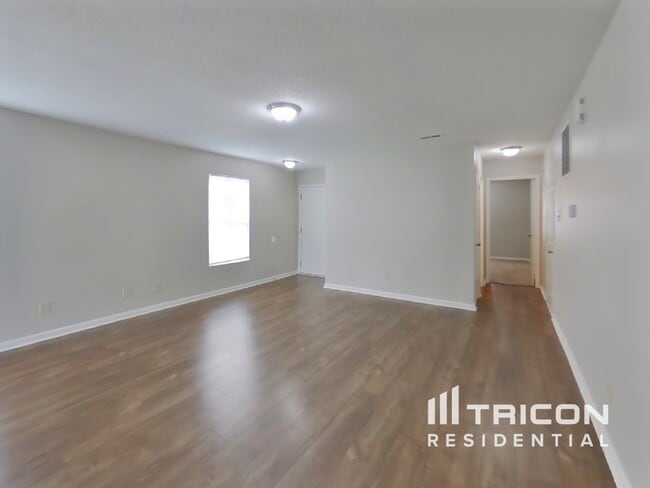 6409 Alonzo Dr in Indianapolis, IN - Building Photo - Building Photo