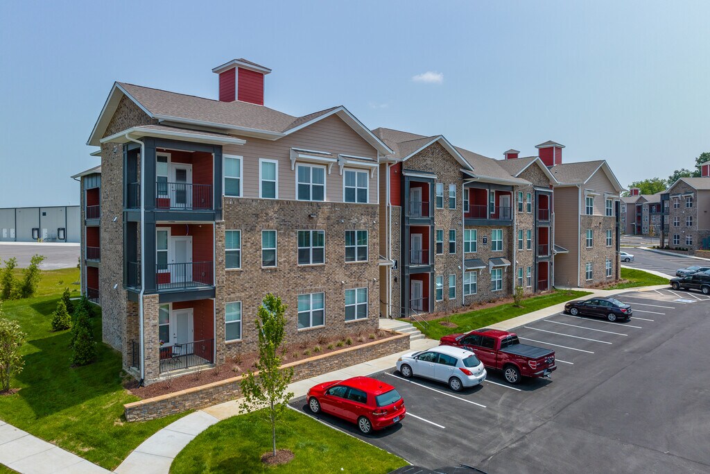 Stonehenge Apartments in Lebanon, TN