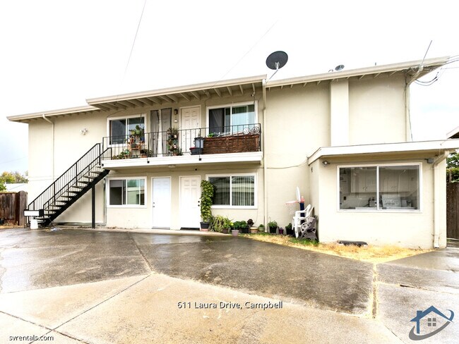 611 Laura Dr, Unit A in Campbell, CA - Foto de edificio - Building Photo