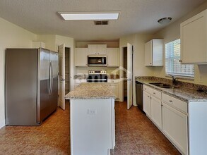4315 Stonefield Dr in Orlando, FL - Building Photo - Building Photo