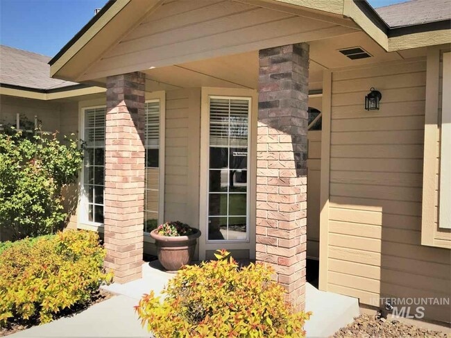 5008 N Rothmans Ave in Boise, ID - Building Photo - Building Photo