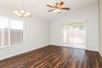 11717 W Poinsettia Dr, Unit 00 - 00603 in El Mirage, AZ - Building Photo - Building Photo