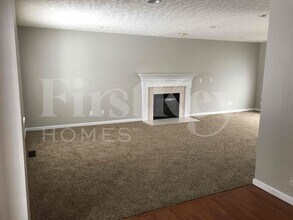 103 Sydneys Ct in Burlington, KY - Building Photo - Building Photo