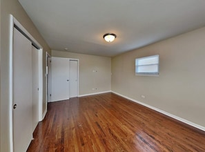 916 Elsie Dr in Melrose Park, IL - Building Photo - Building Photo