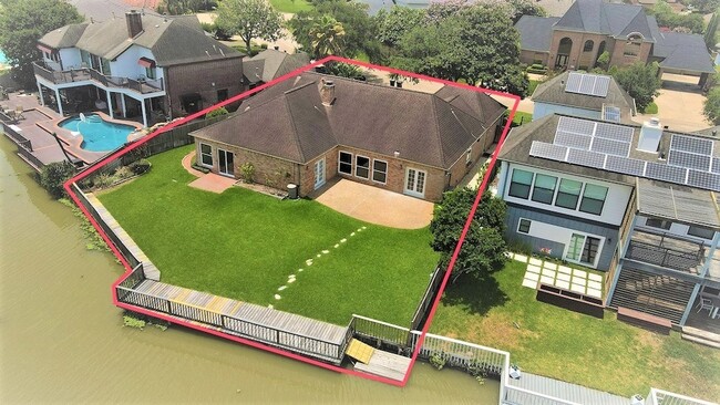 property at 1231 Creekford Cir
