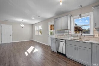 101 Holly Rd in Castle Hayne, NC - Building Photo - Building Photo