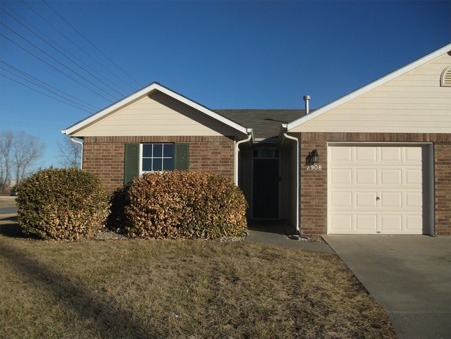 property at 2908 Russell Ct