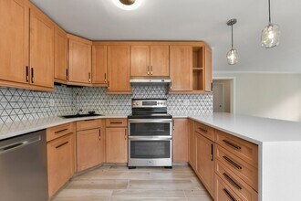 10 Orleans St in Boston, MA - Building Photo - Building Photo