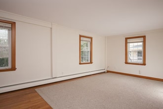 142 Belknap St in Concord, MA - Building Photo - Building Photo