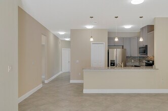 30 Frenora Ln in Palm Coast, FL - Building Photo - Building Photo