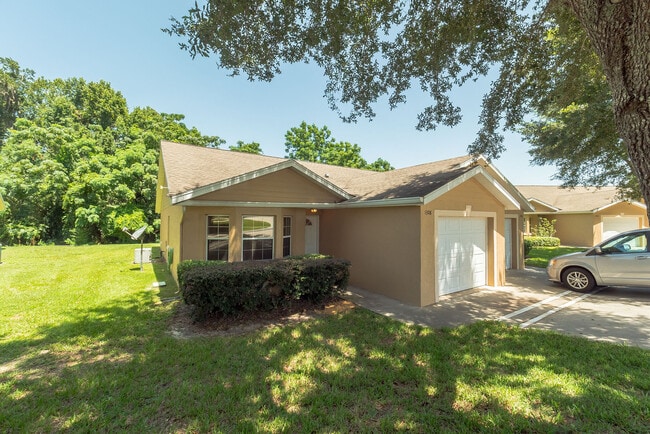 1308 Wood Duck Ln in Fruitland Park, FL - Building Photo - Building Photo