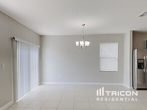 309 Aberdeen Dr in Davenport, FL - Building Photo - Building Photo