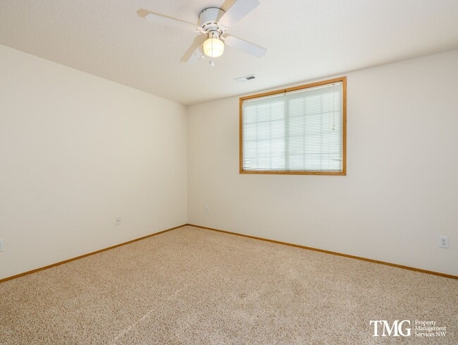 16404 NE 9th Way in Vancouver, WA - Building Photo - Building Photo