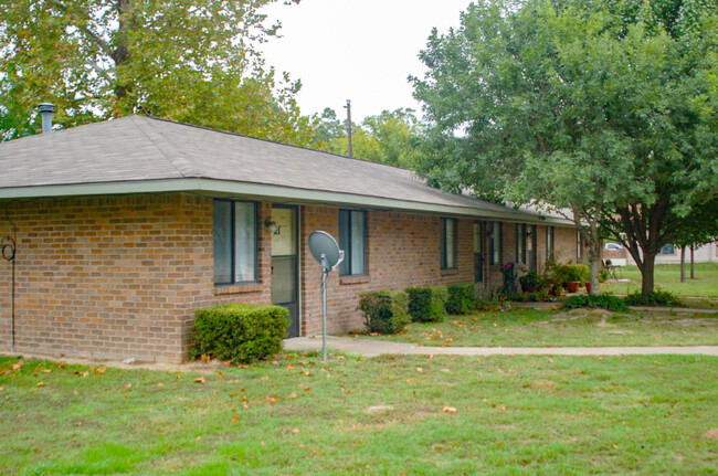 Trinity Oaks Apartments