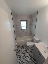 412 Conniston Rd in West Palm Beach, FL - Building Photo - Building Photo