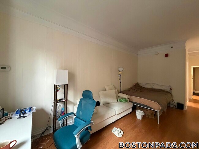 62 Boylston St, Unit 704 in Boston, MA - Building Photo - Building Photo