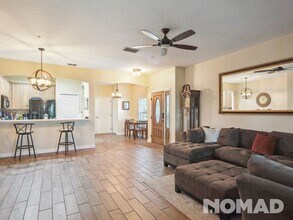 1902 Beacon Bay Ct in Apopka, FL - Building Photo - Building Photo