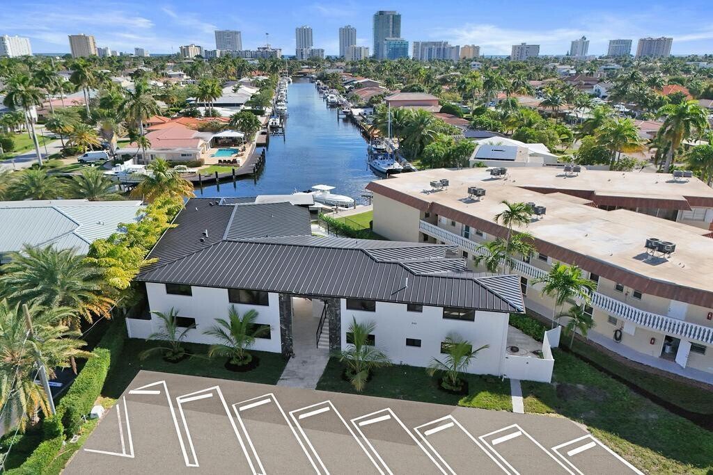 840 SE 22nd Ave in Pompano Beach, FL - Building Photo